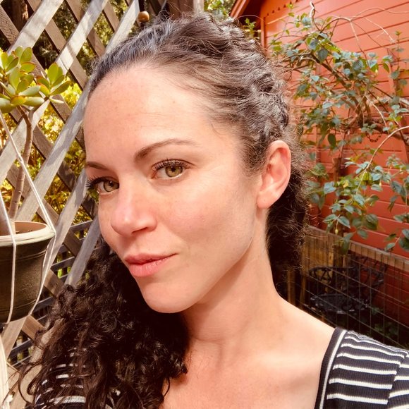 Meet your Posher, Elizabeth - Picture 1 of 1